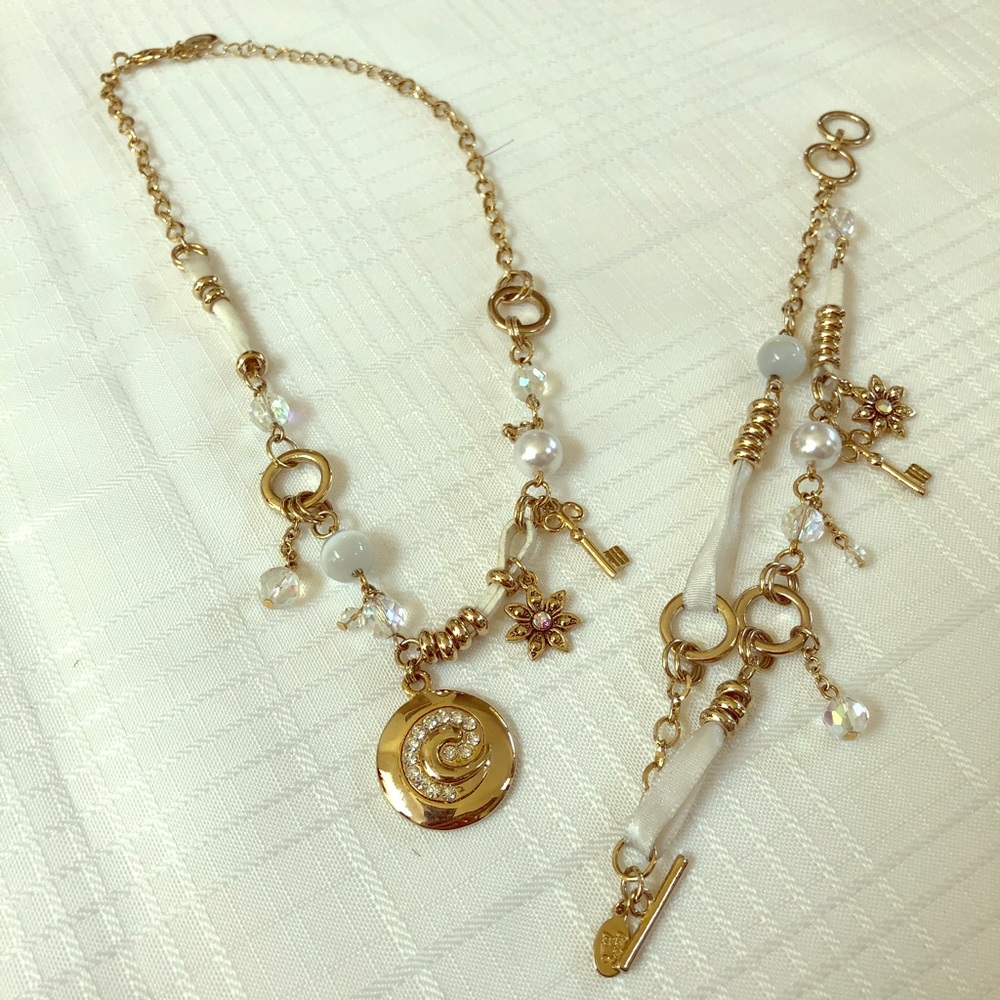 Necklace/Bracelet set